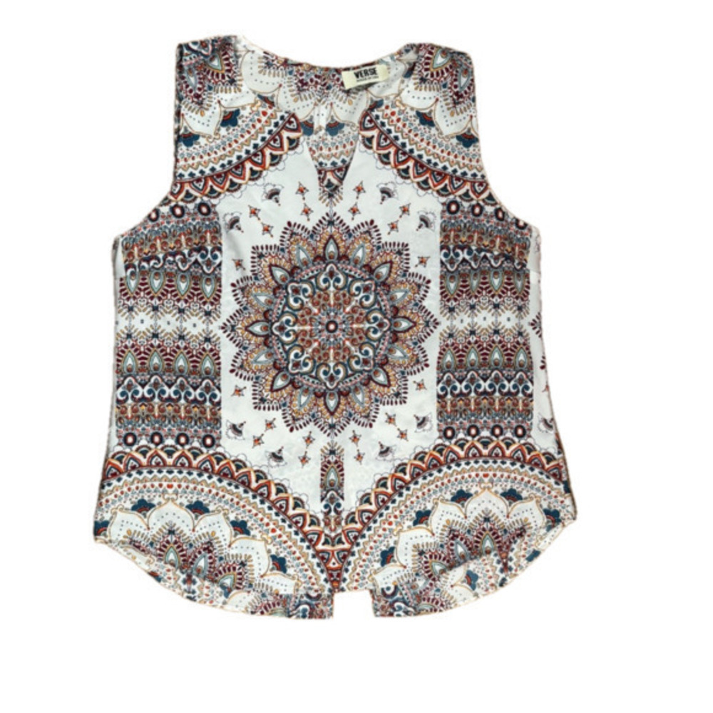 Verse White and Black Mandala Graphic Sleeveless Top
